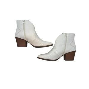 Western White Crocodile Zip Ankle Boot Bootie “Torch” By Sugar Size 10M~ GUC